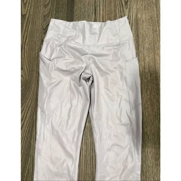 Fabletics Womens High Rise Athletic Leggings Yoga Workout Pull-On Silver Size M - Picture 3 of 9